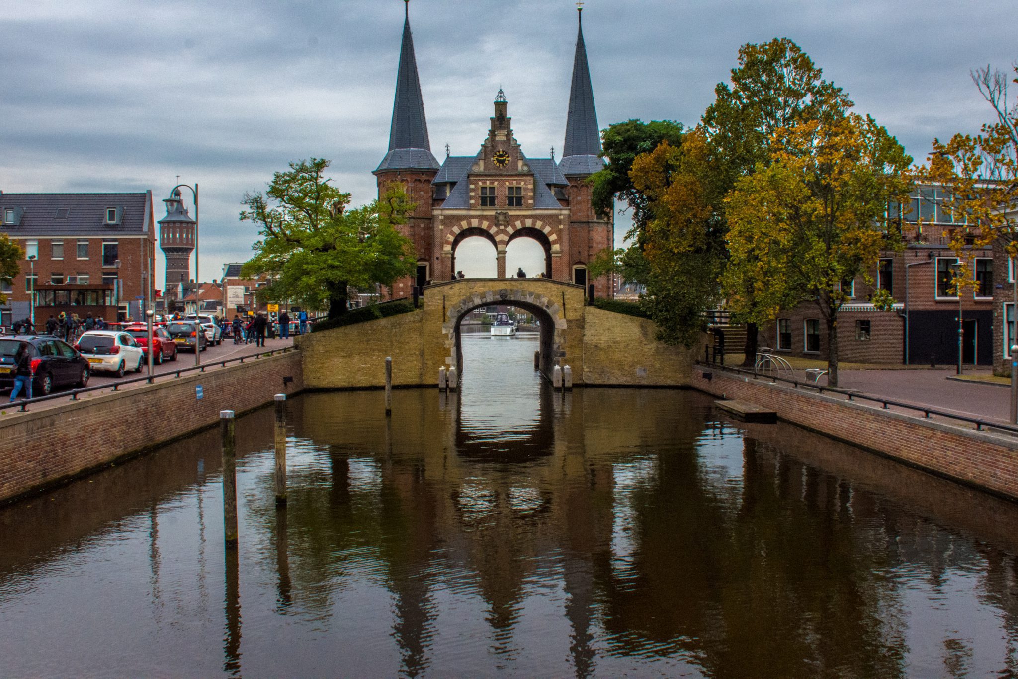 De Waterpoort van Sneek: misschien wel het bekendste gebouw van Friesland.