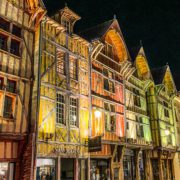 Pittoresk, middeleeuws en kleurrijk: Troyes in één beeld.