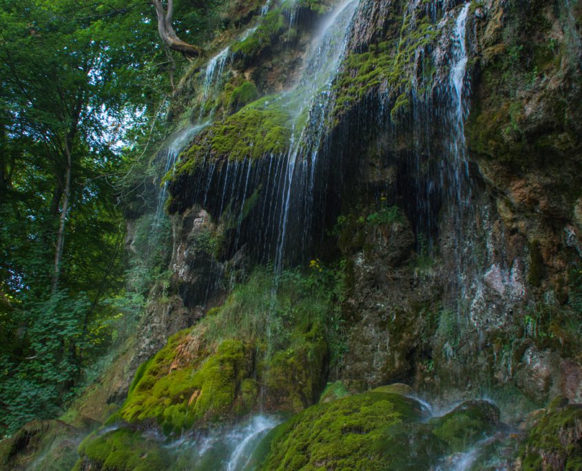 De watervallen van Bad Urach: mooi vermaak tijdens een tussenstop in Zuid-Duitsland.