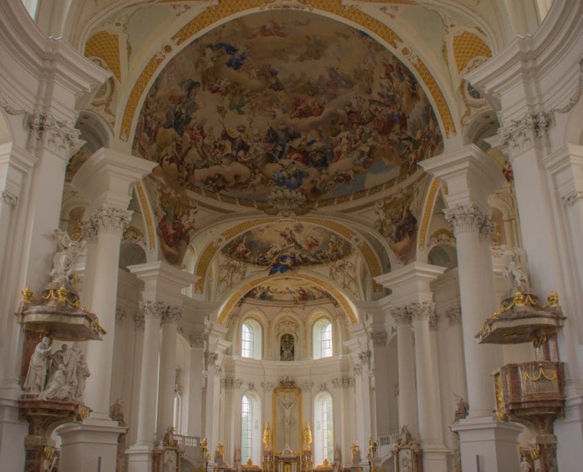 Vaticaanstad in Zuid-Duitsland: de abdijkerk van Neresheim.